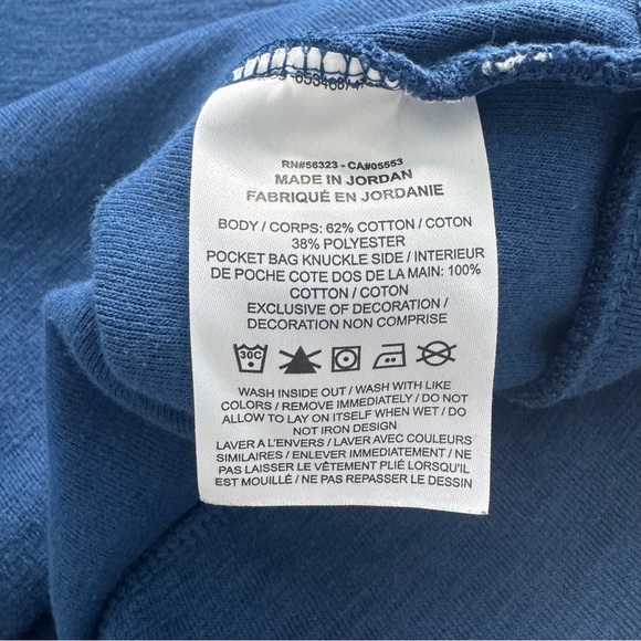 Nike Men's Blue Pocket Front Large Sweatshirt - Picture 7 of 7